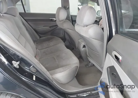 2007 Honda Civic Lx z USA, uszkodzony, nr VIN 1HGFA16577L137074